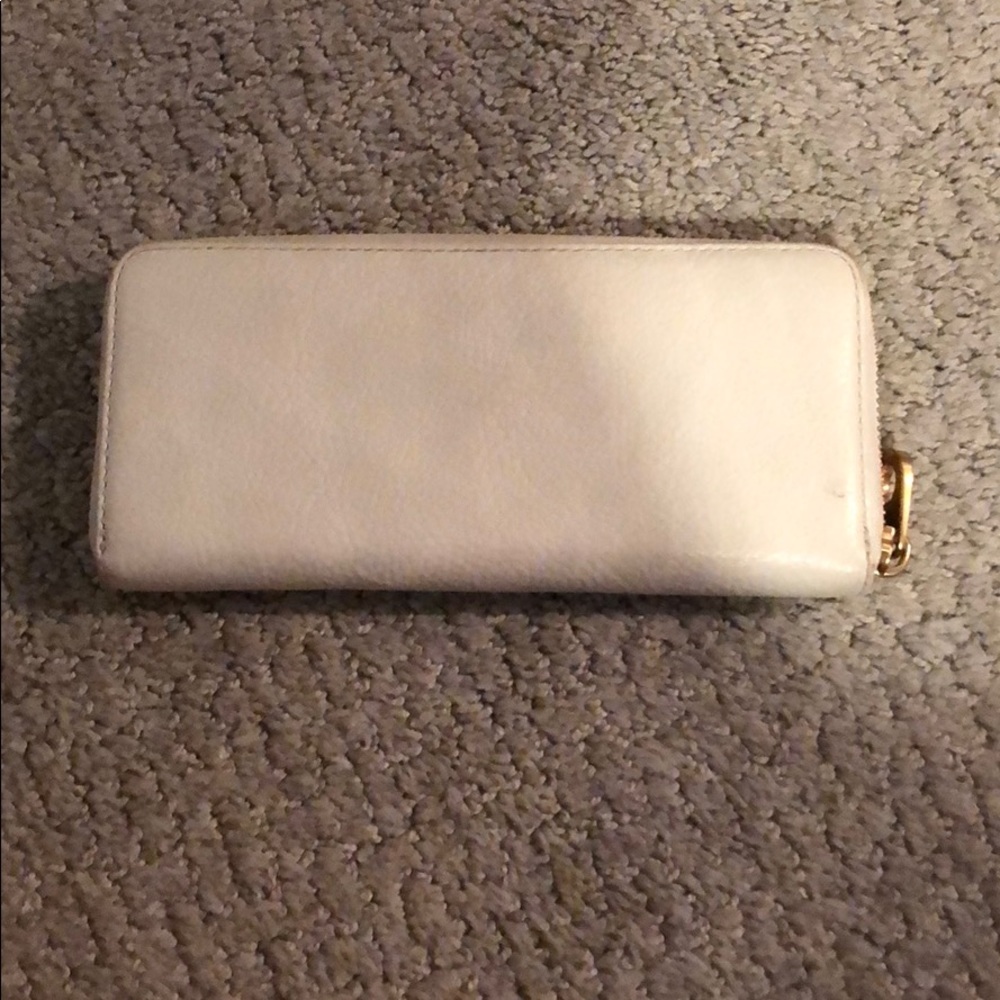 Marc Jacobs Wallet - Picture 3 of 5